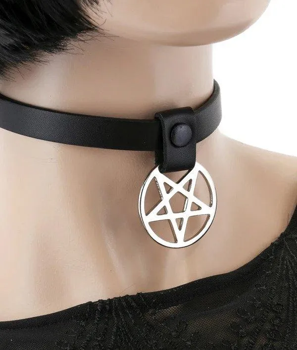 1/2" CHOKER WITH 1 1/2" HANGING PENTAGRAM