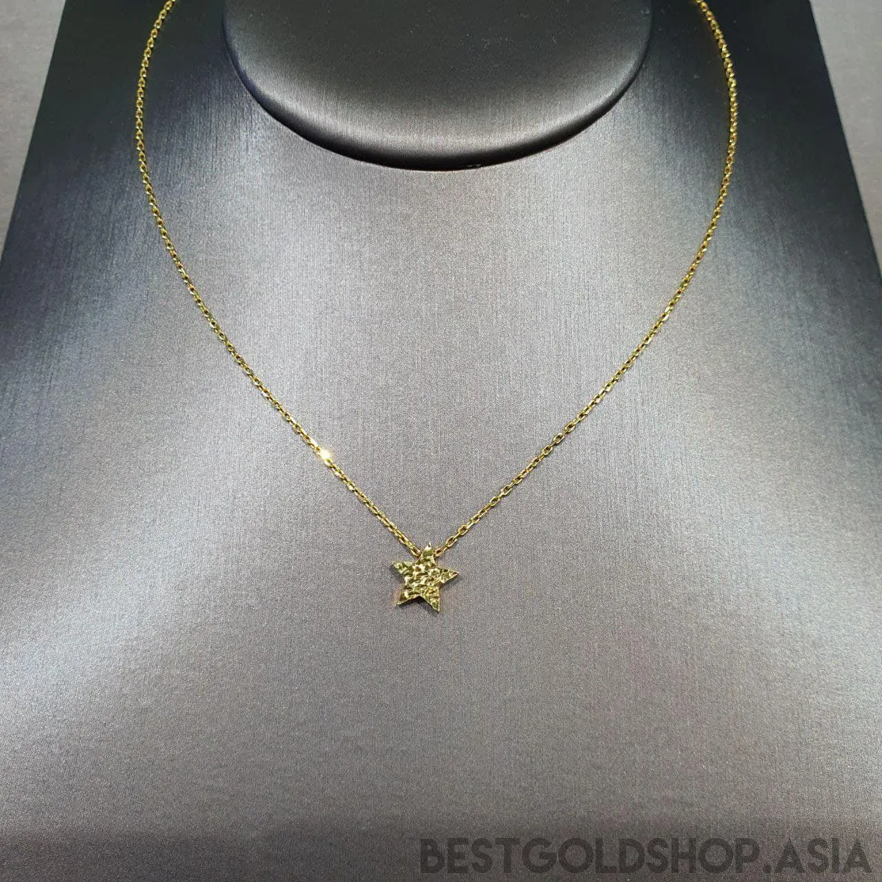 22k / 916 Gold Necklace with pendant