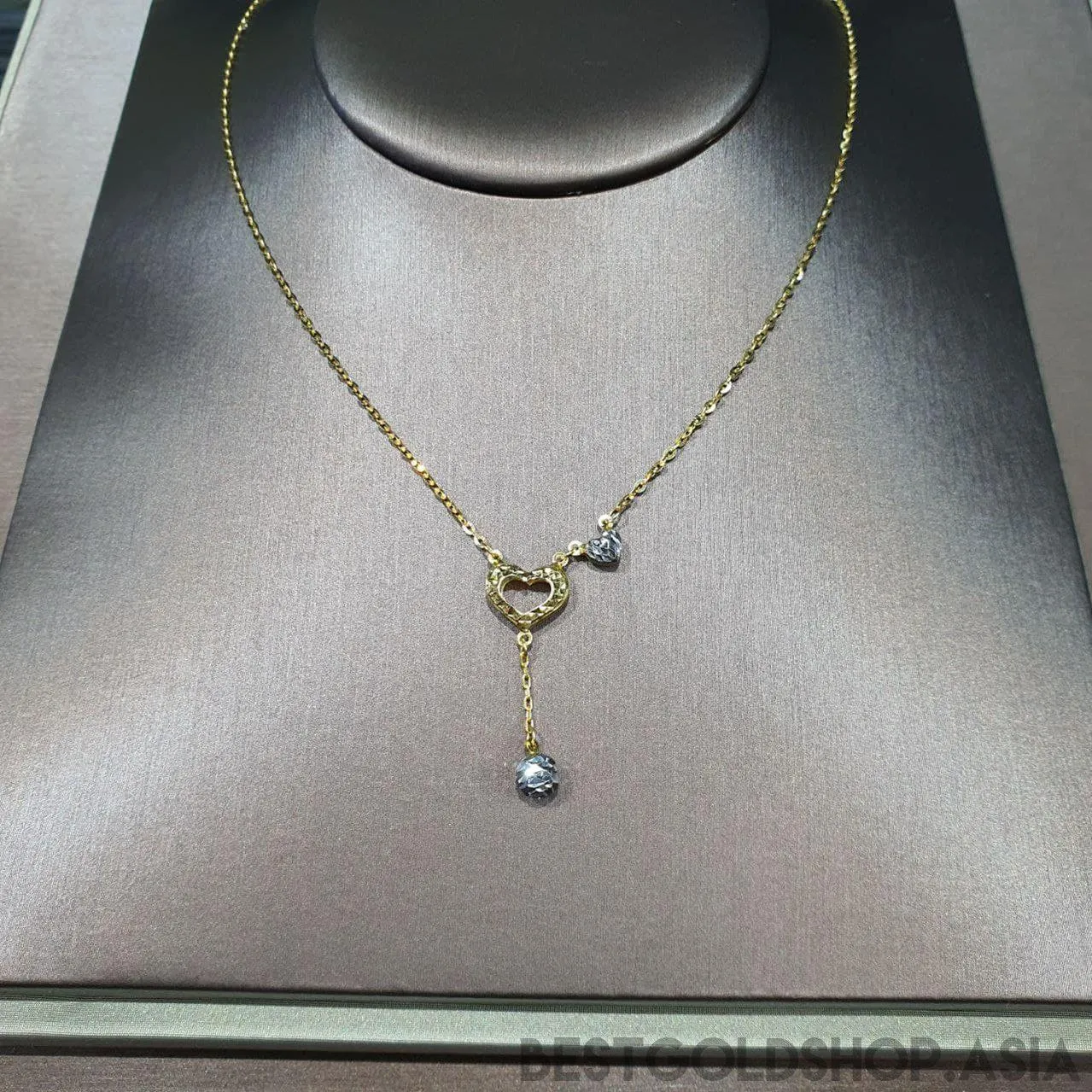 22k / 916 Gold Necklace with pendant