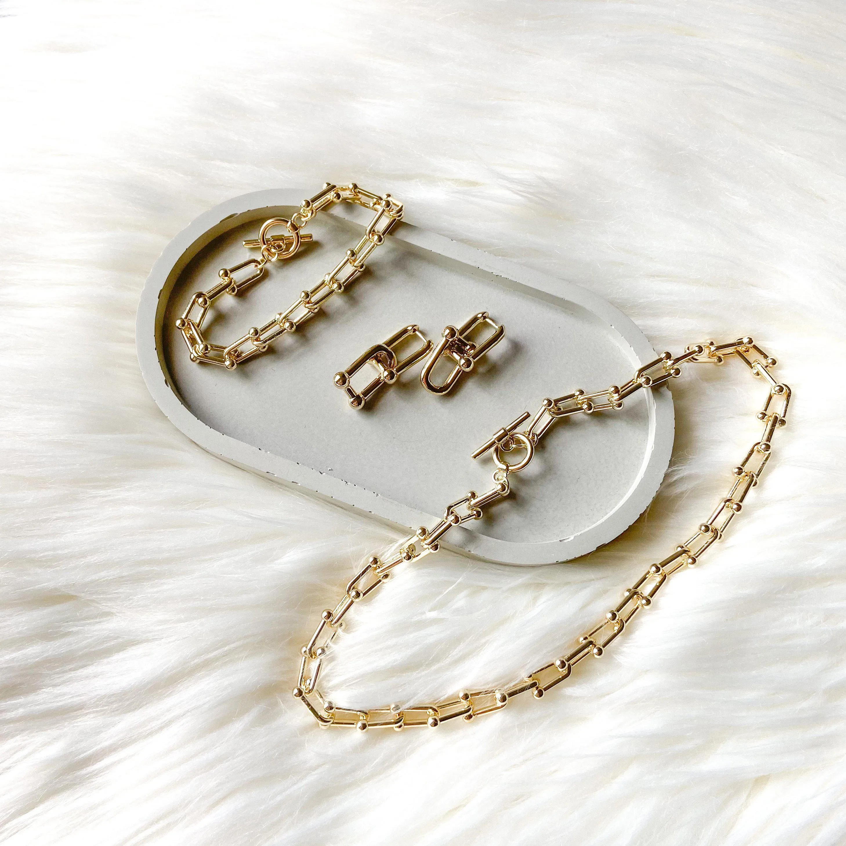 Bar-Belle Chain Link Necklace - LAST CHANCE / FINAL SALE