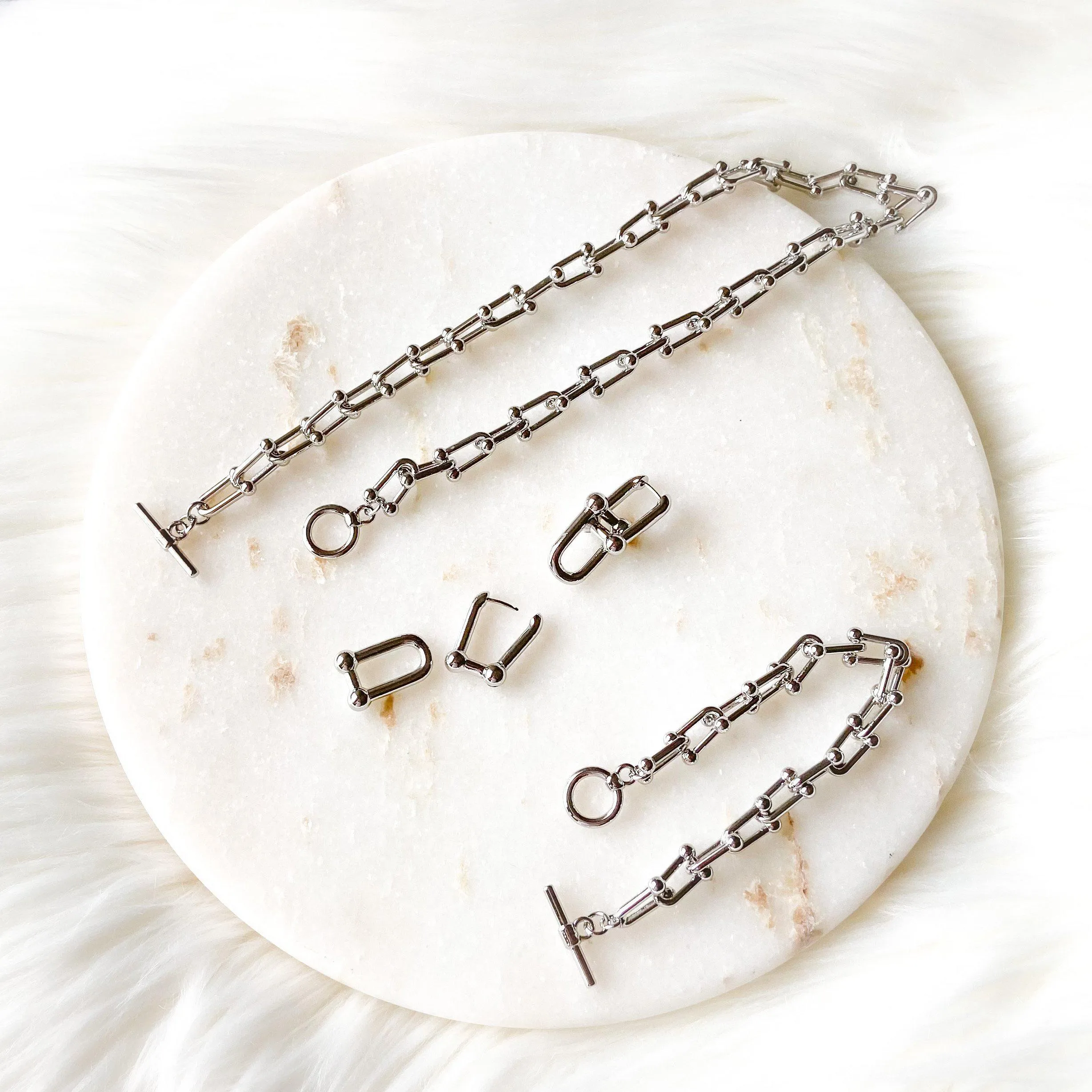 Bar-Belle Chain Link Necklace - LAST CHANCE / FINAL SALE