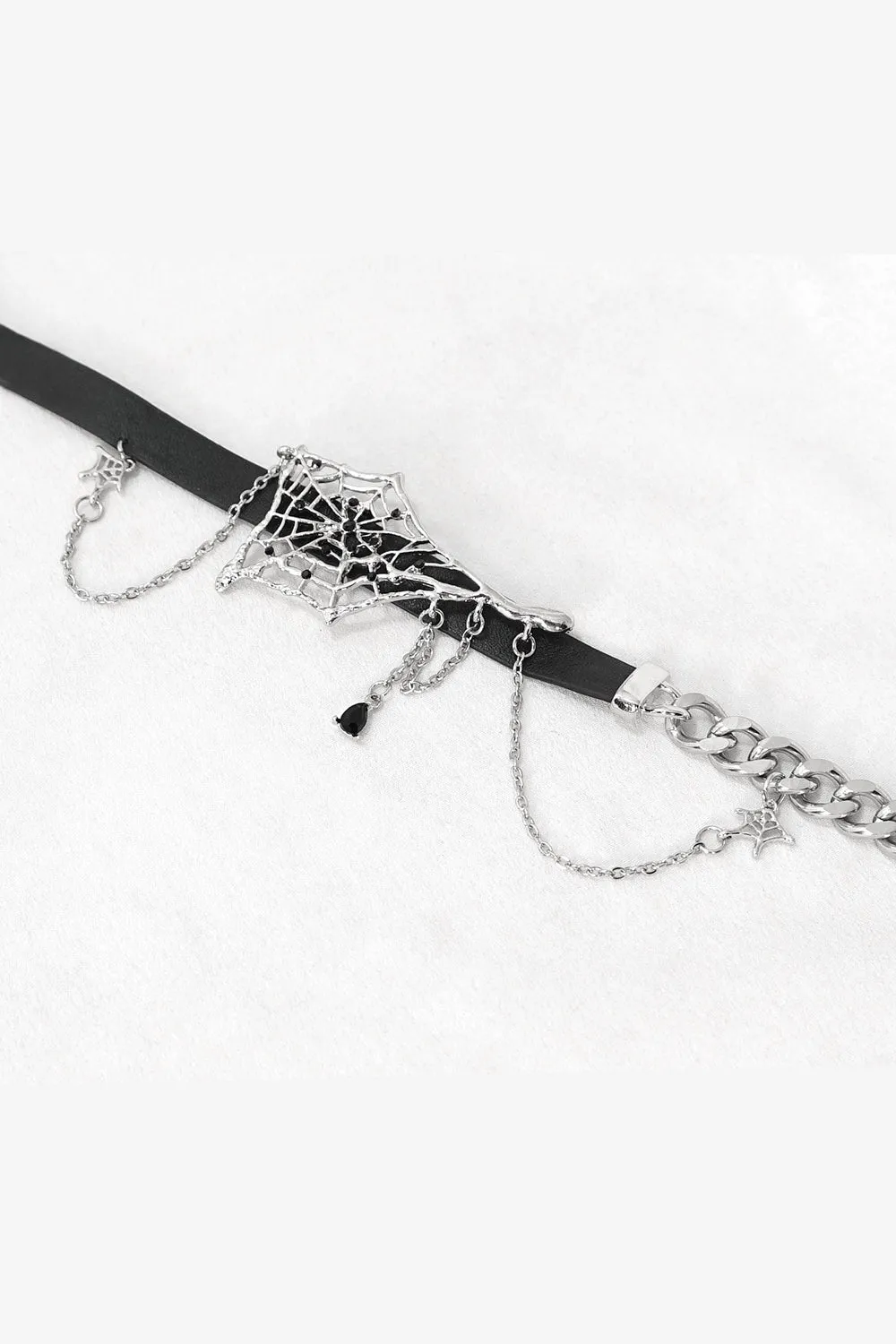 Black Window Chain Choker