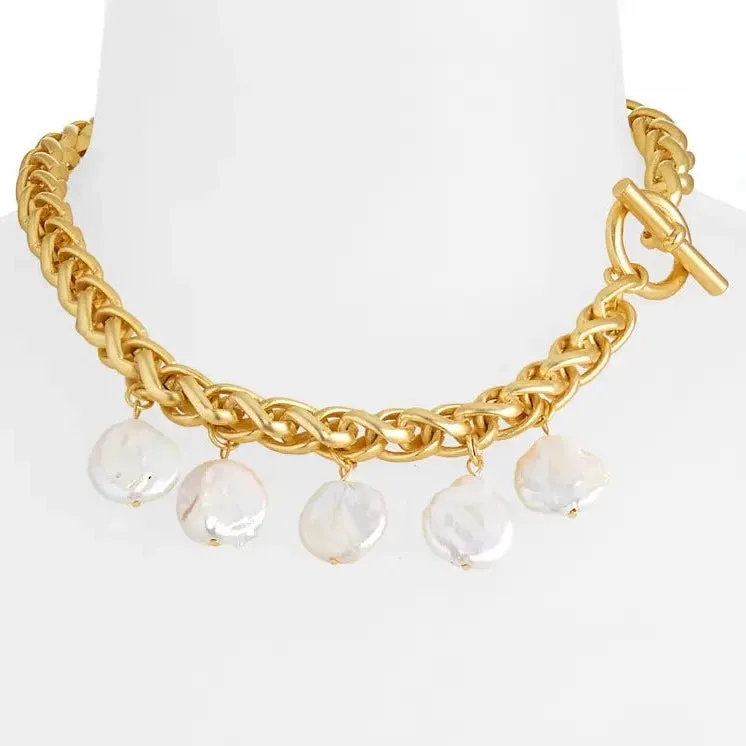 Braided link short necklace with large flat pearl dangles and side clasp