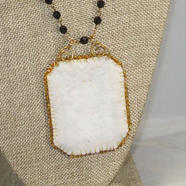 Caethes X-stitch Bead Embroidery Pendant Necklace