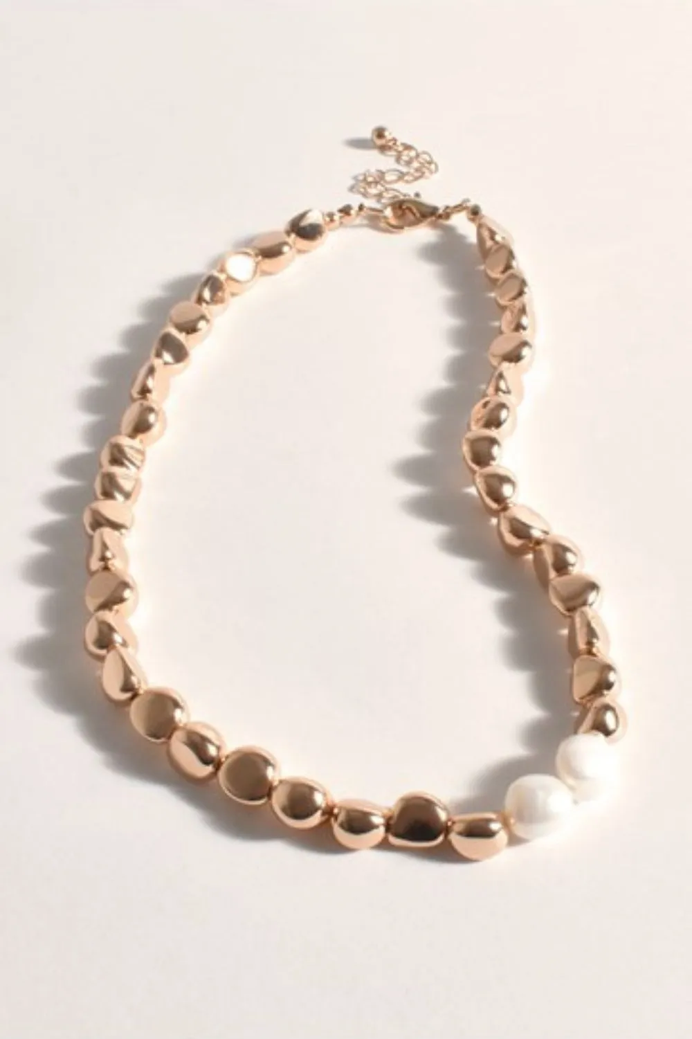 Cast Metal Pearl Panel Necklace | Gold / Cream