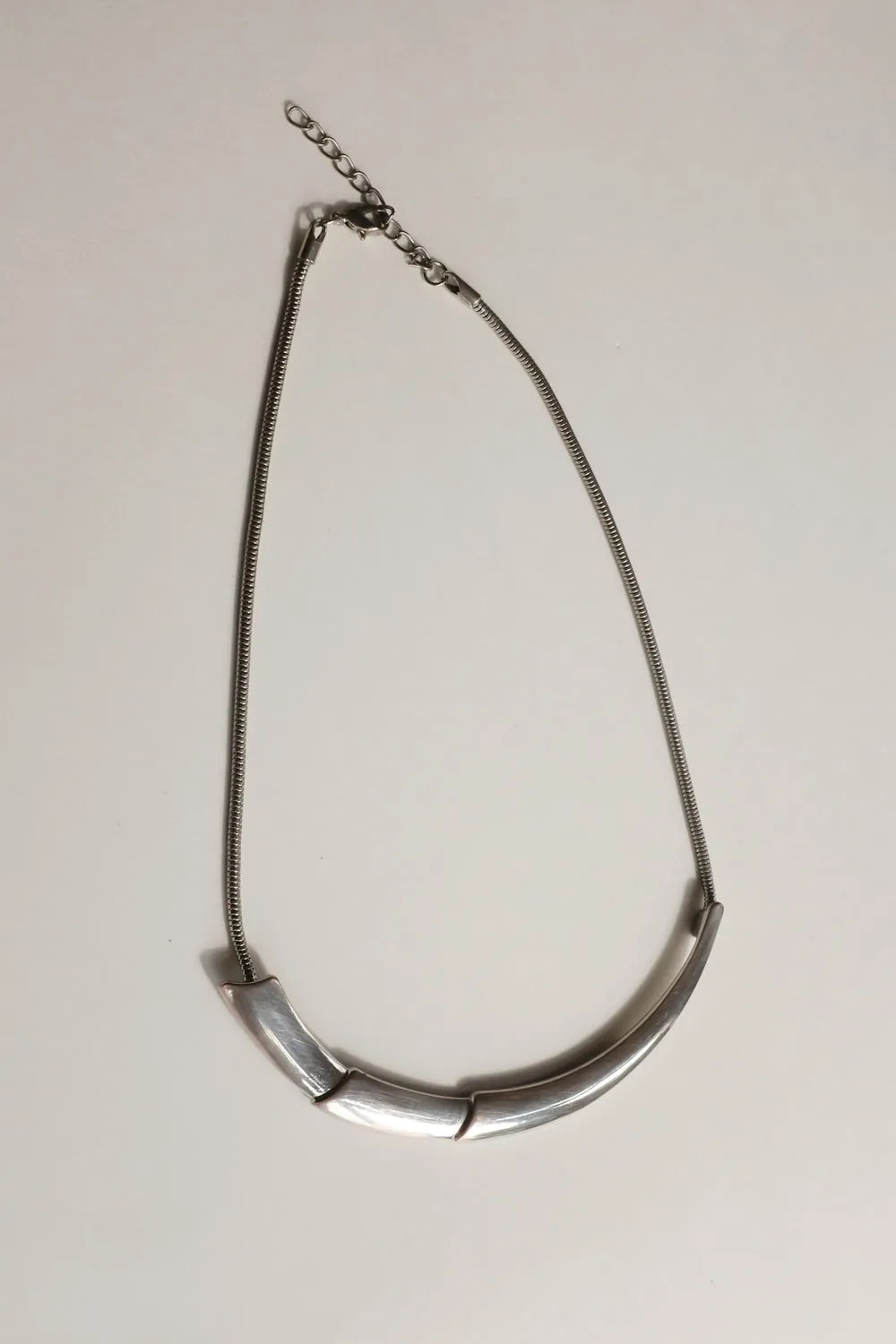 CLEAN CHOKER VINTAGE SILVER NECKLACE