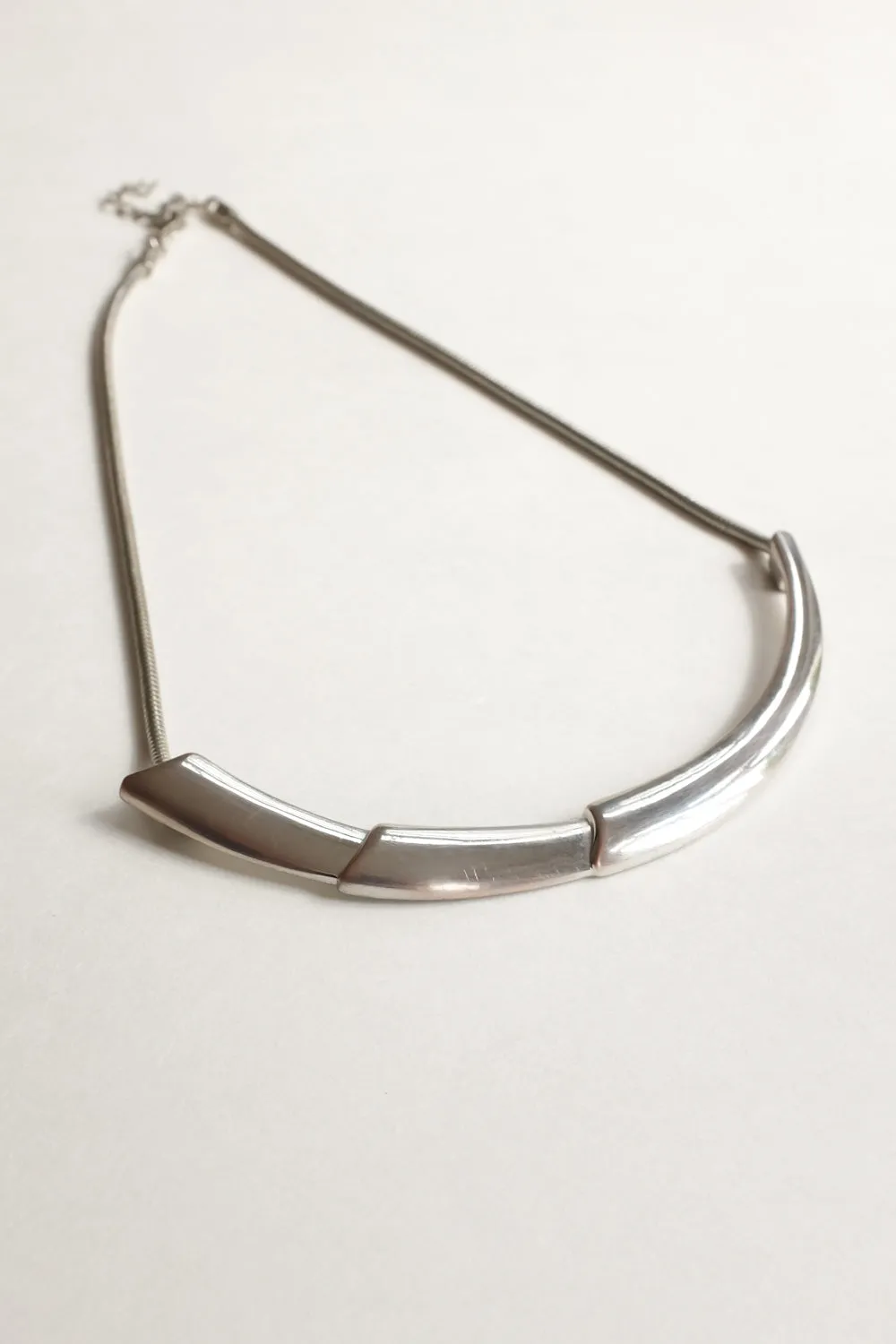 CLEAN CHOKER VINTAGE SILVER NECKLACE