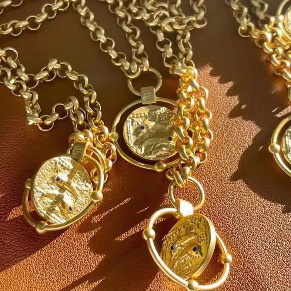 Dolphin gold coin thick chain necklace