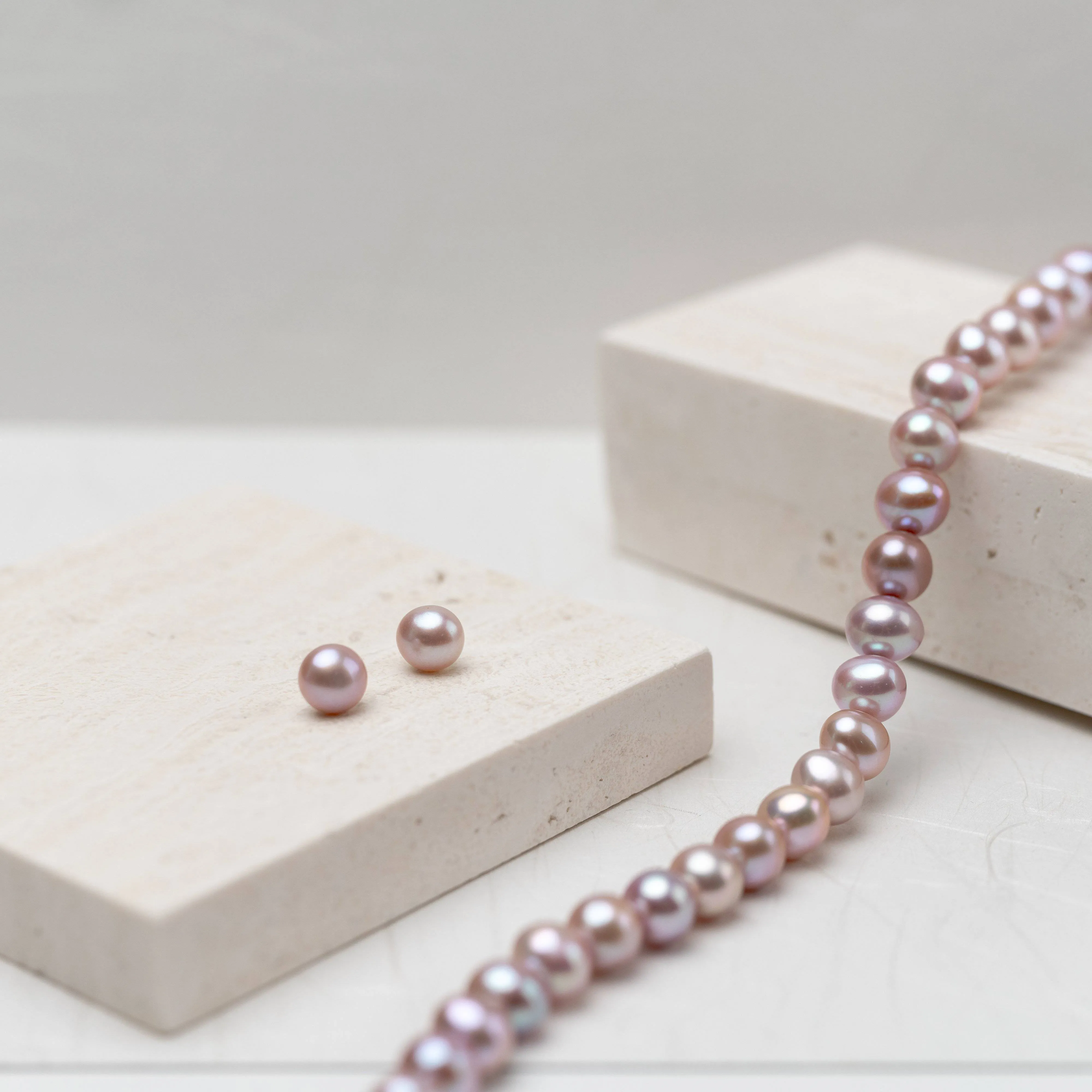 Elegant Freshwater Purple Pearl Necklace WN00194