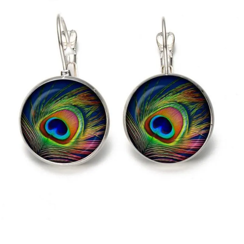 Flaunting Peacock Glass Pendant Set