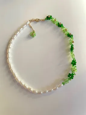 Green flowers and pearls necklace