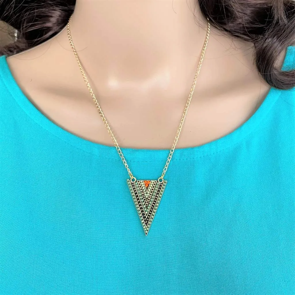 Green Triangle Beaded Gold Chain Necklace