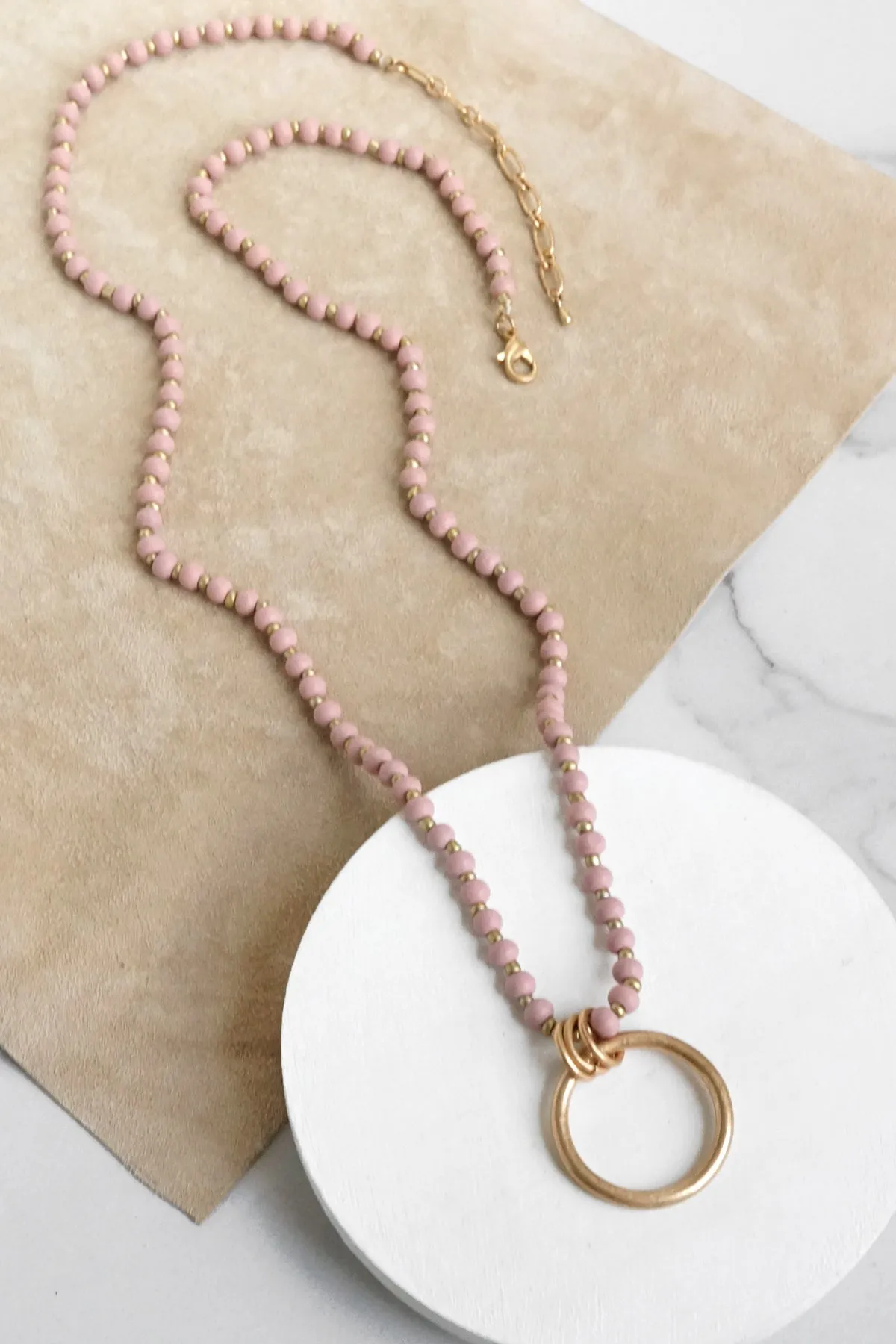 Long Wooden Bead Necklace with gold ring - pink