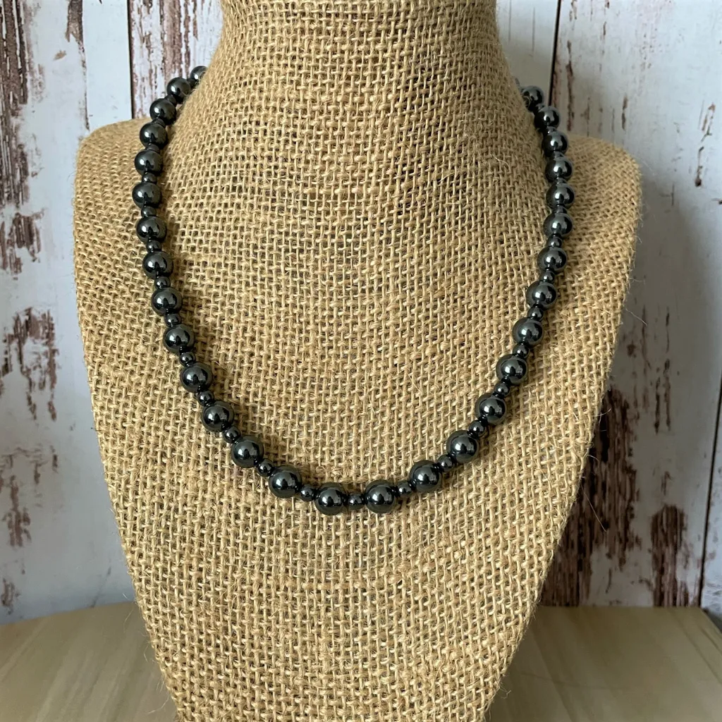 Mens Stylish Hematite Necklace with 8mm and 4mm Beads - Elegant and Modern Design