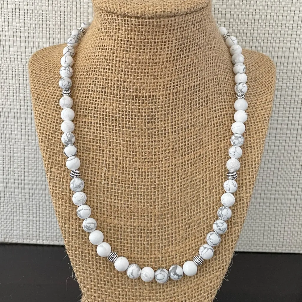 Men's White and Gray Howlite Silver Beaded Necklace