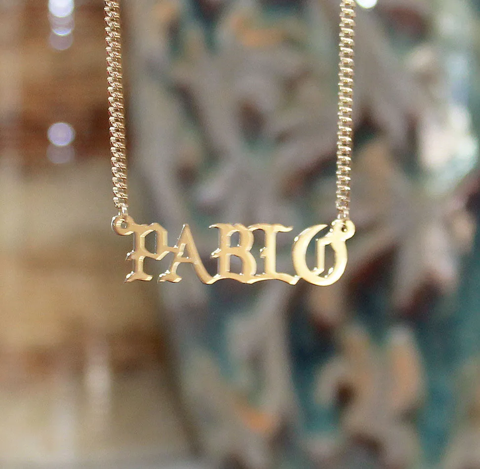 Old English Calligraphy Name Necklace - Kim Kardashian