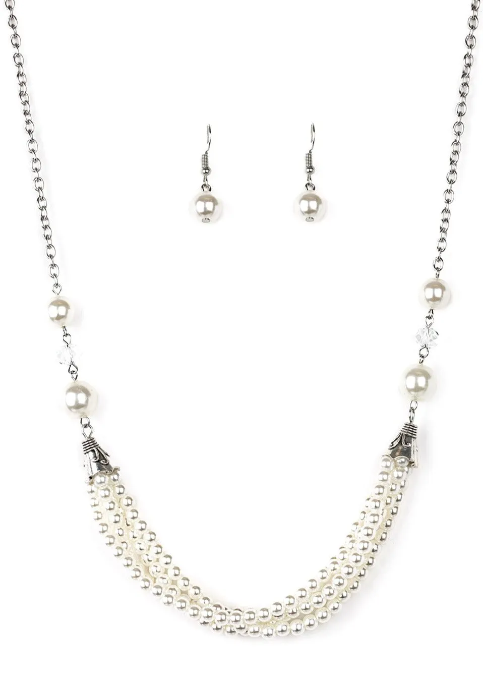 One-WOMAN Show White Necklace Set