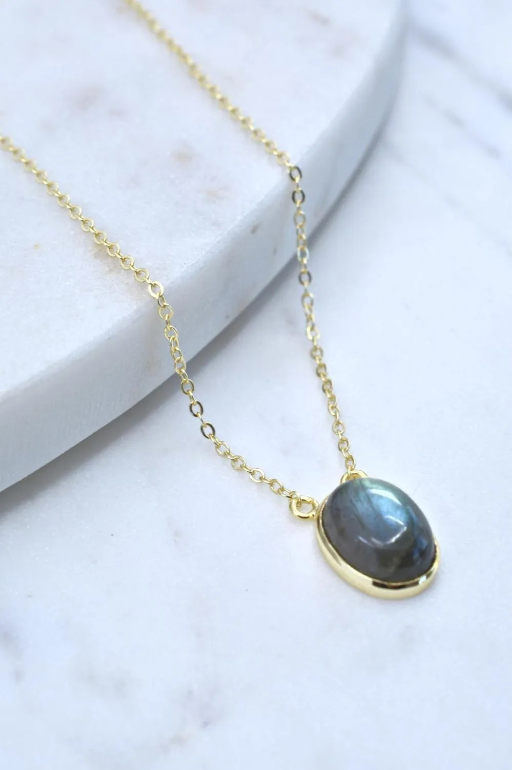 Oval Labradorite Pendant Necklace