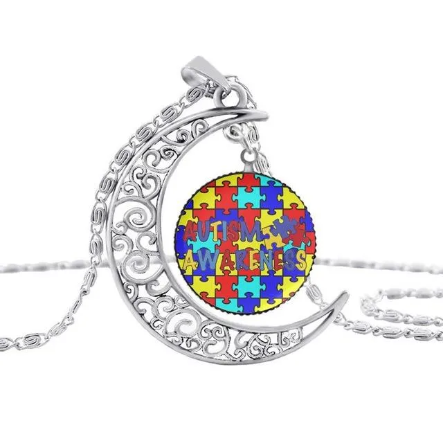 Pakutee Autism Colorful Puzzle Tree Symbol Sliver Moon Necklace Take Care Of Autism Spread Love Necklace Kids Jewelry Accessories