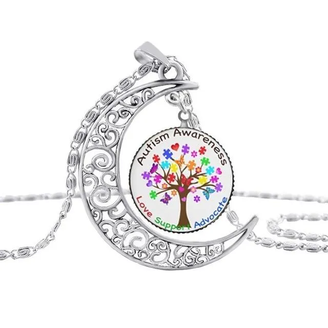 Pakutee Autism Colorful Puzzle Tree Symbol Sliver Moon Necklace Take Care Of Autism Spread Love Necklace Kids Jewelry Accessories