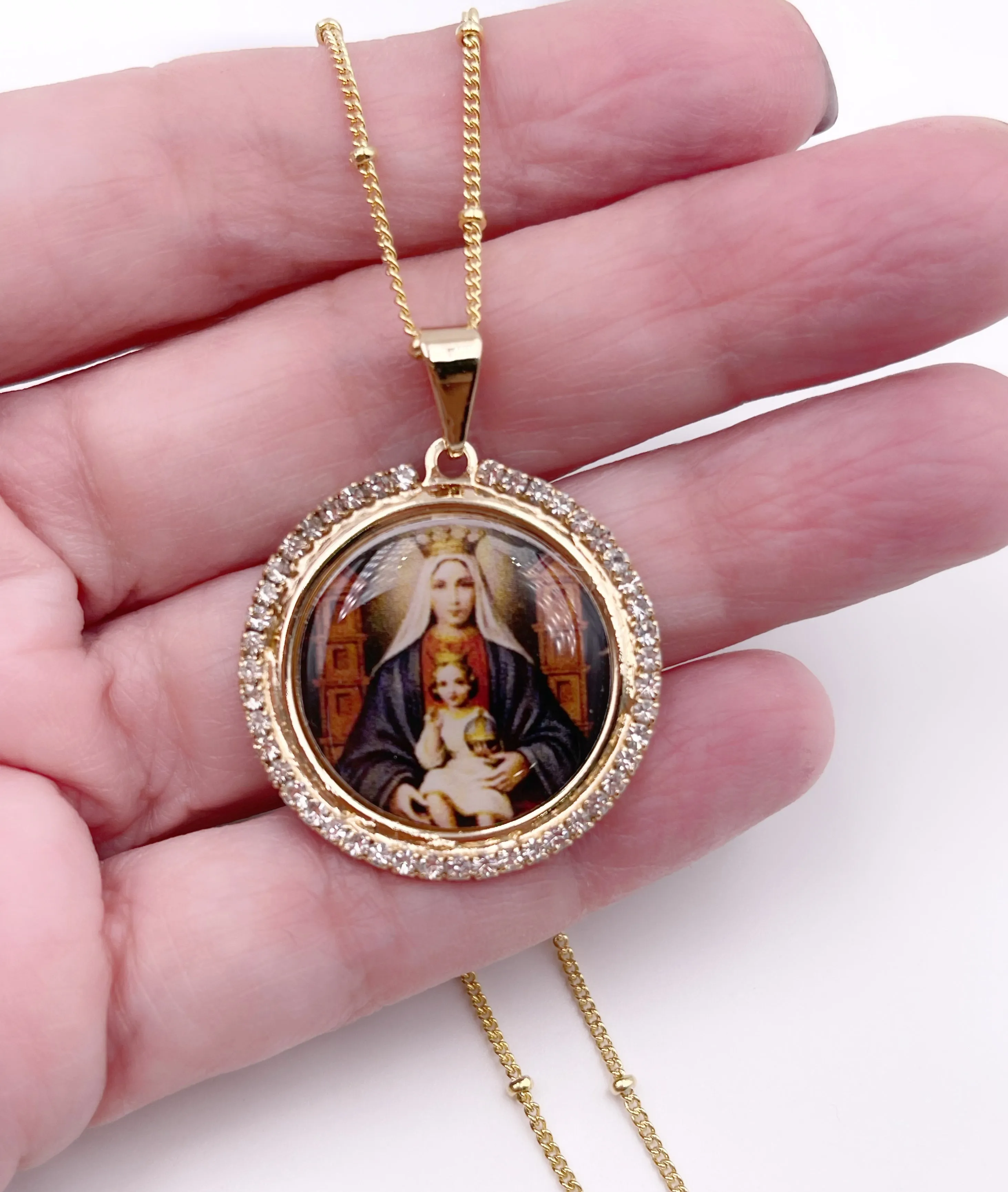 Virgen de Coromoto Medal Necklace 45 cm Gold Plated Chain